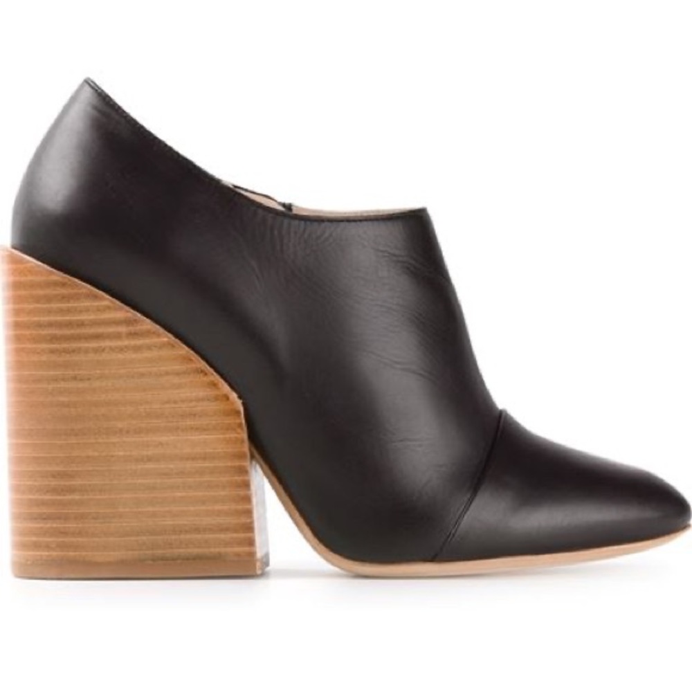 Chloé Black Leather Booties Chunky Heels EU 36